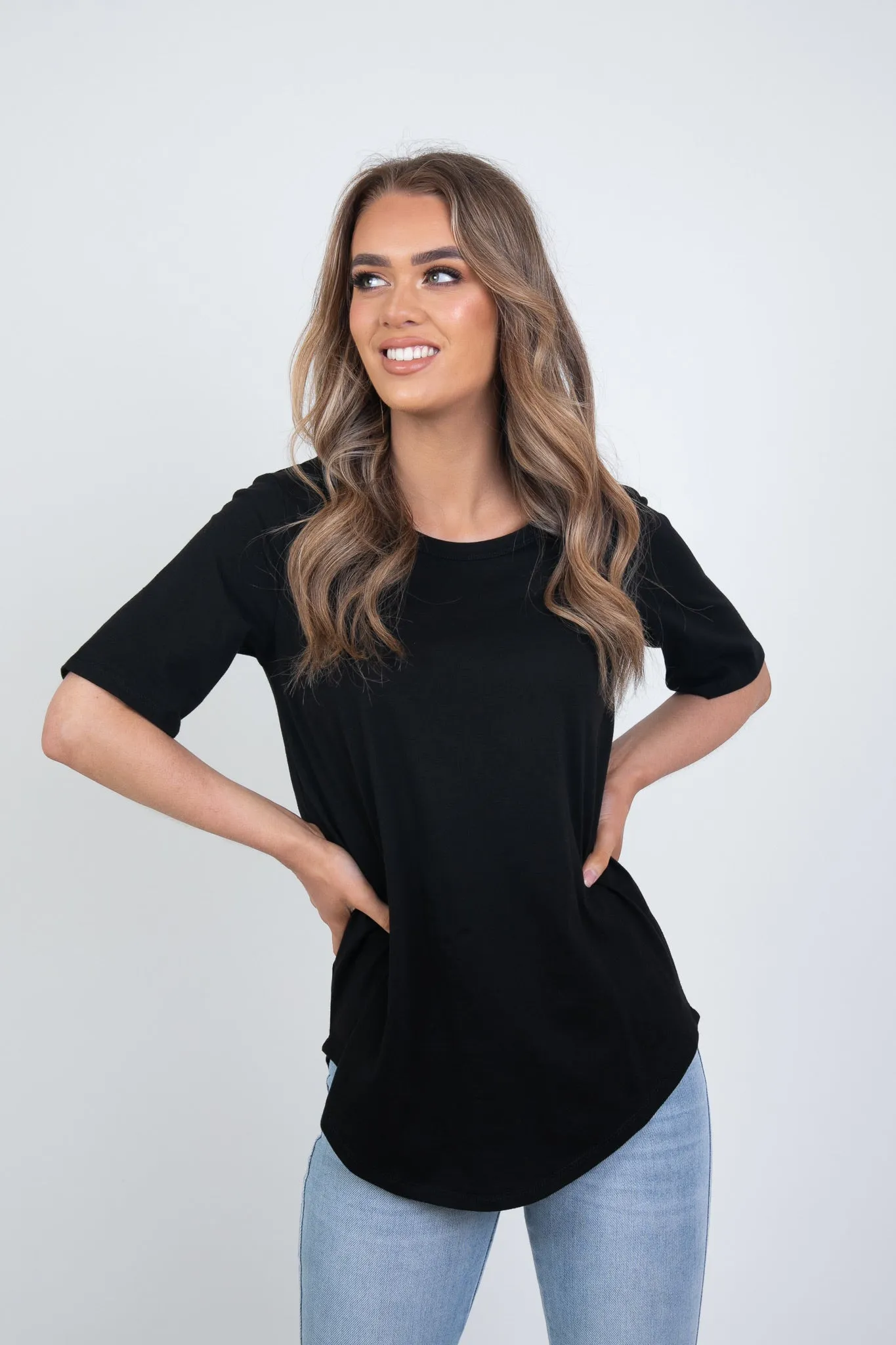 'BETTY BASICS' ARIANA TEE - BLACK