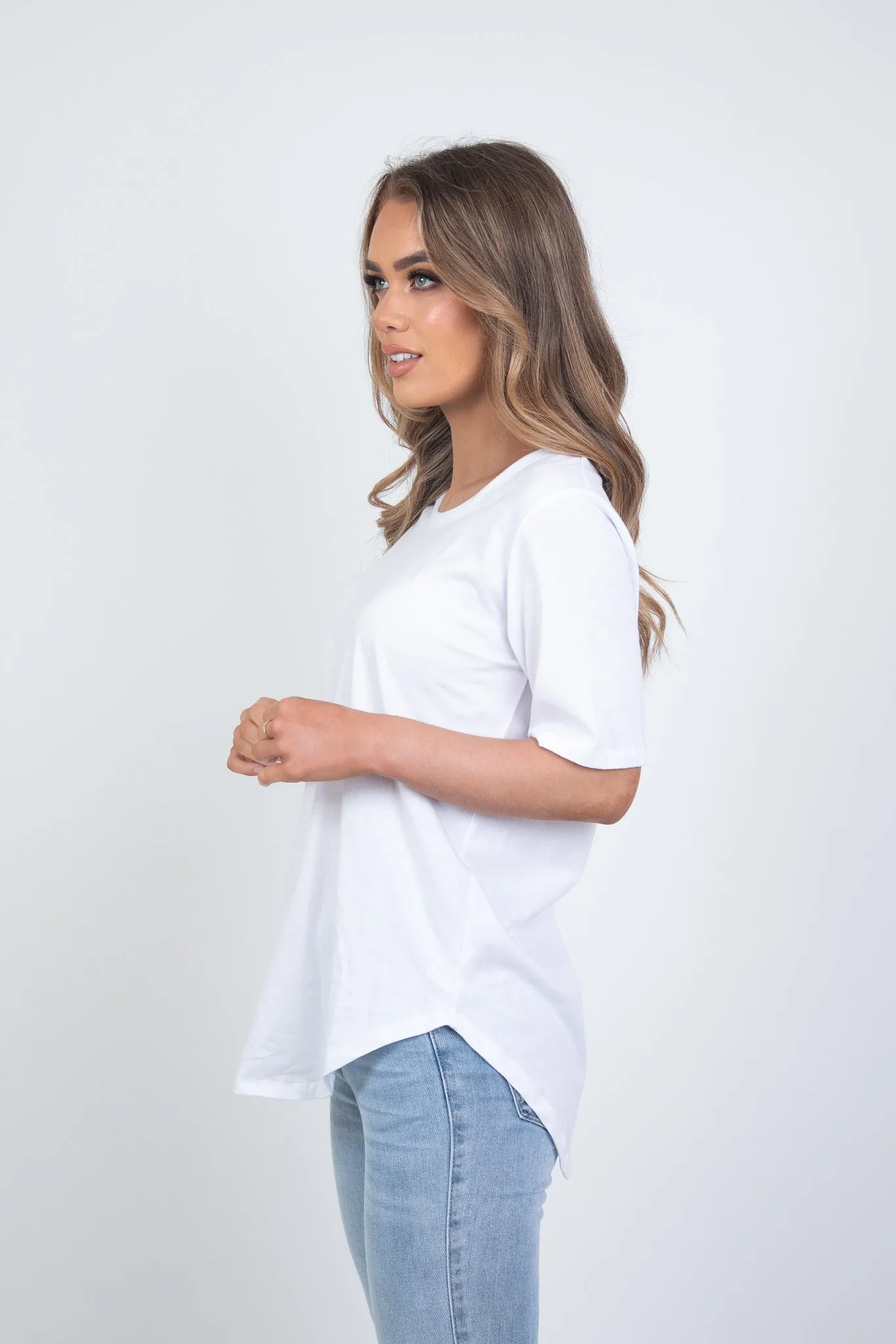 'BETTY BASICS' ARIANA TEE - WHITE
