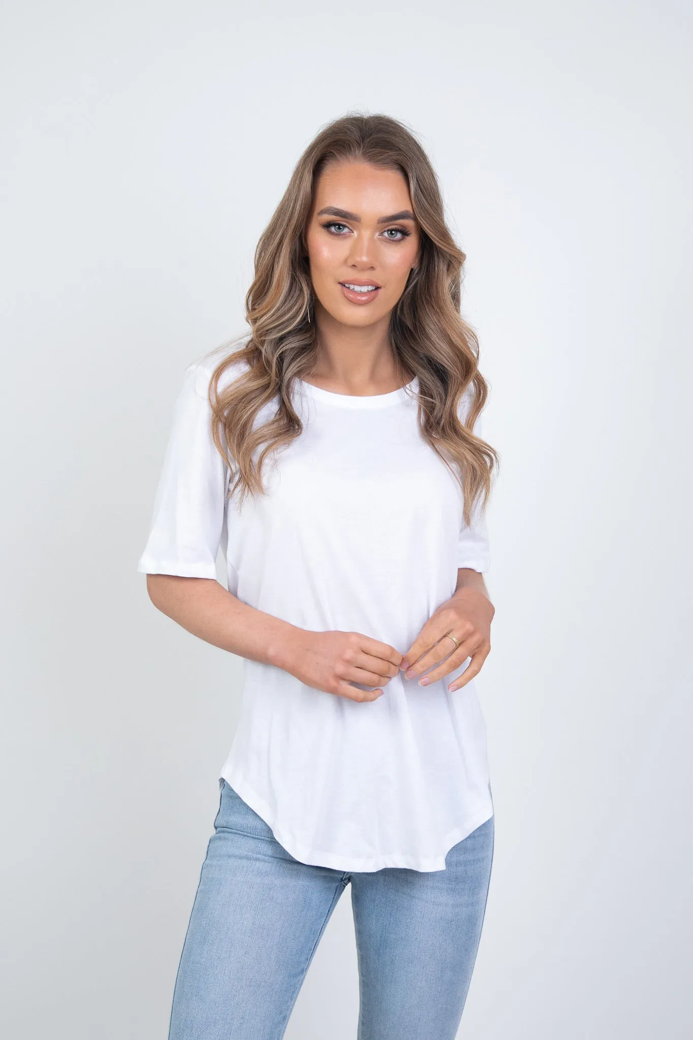 'BETTY BASICS' ARIANA TEE - WHITE