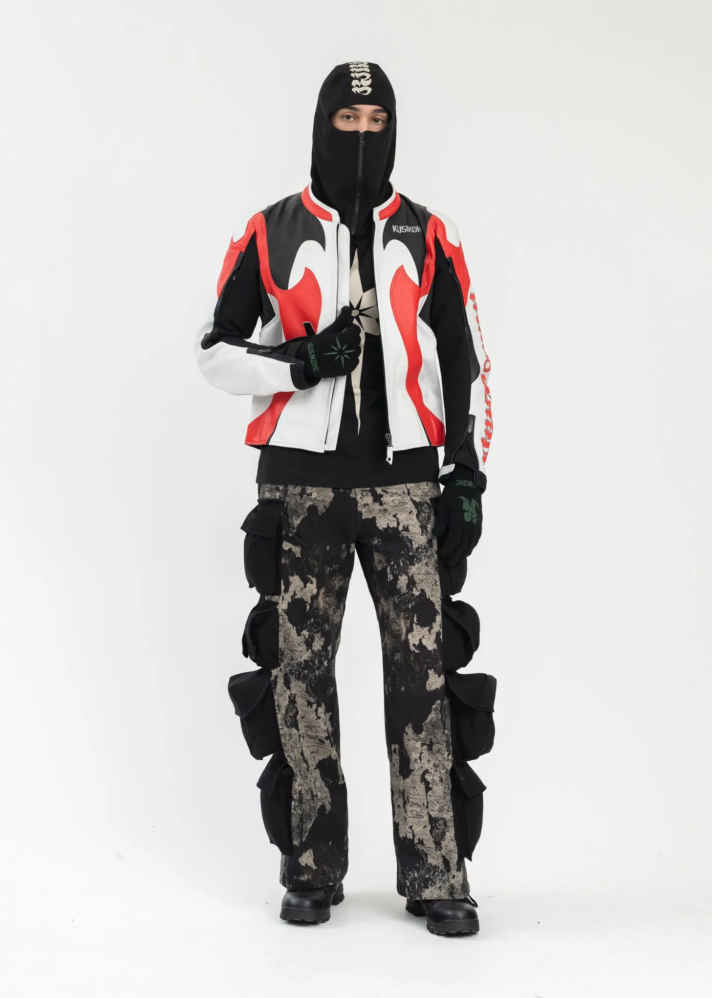 BLACK ORIGAMI PRINT MASK LS T-SHIRT