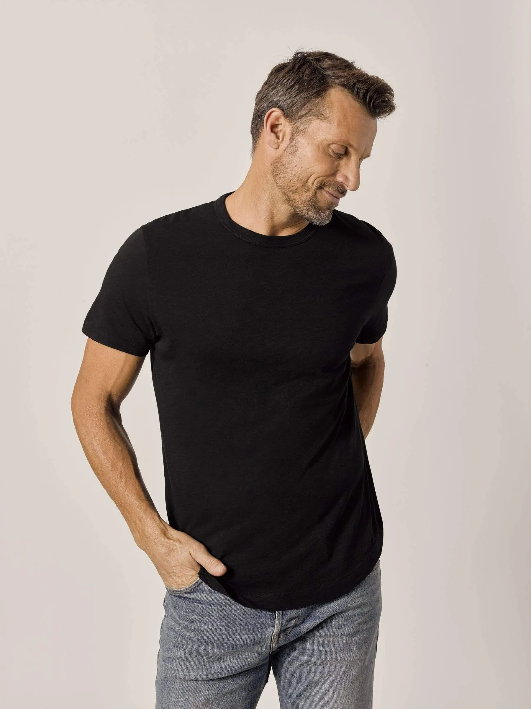 Black Slub Curved Hem Tee