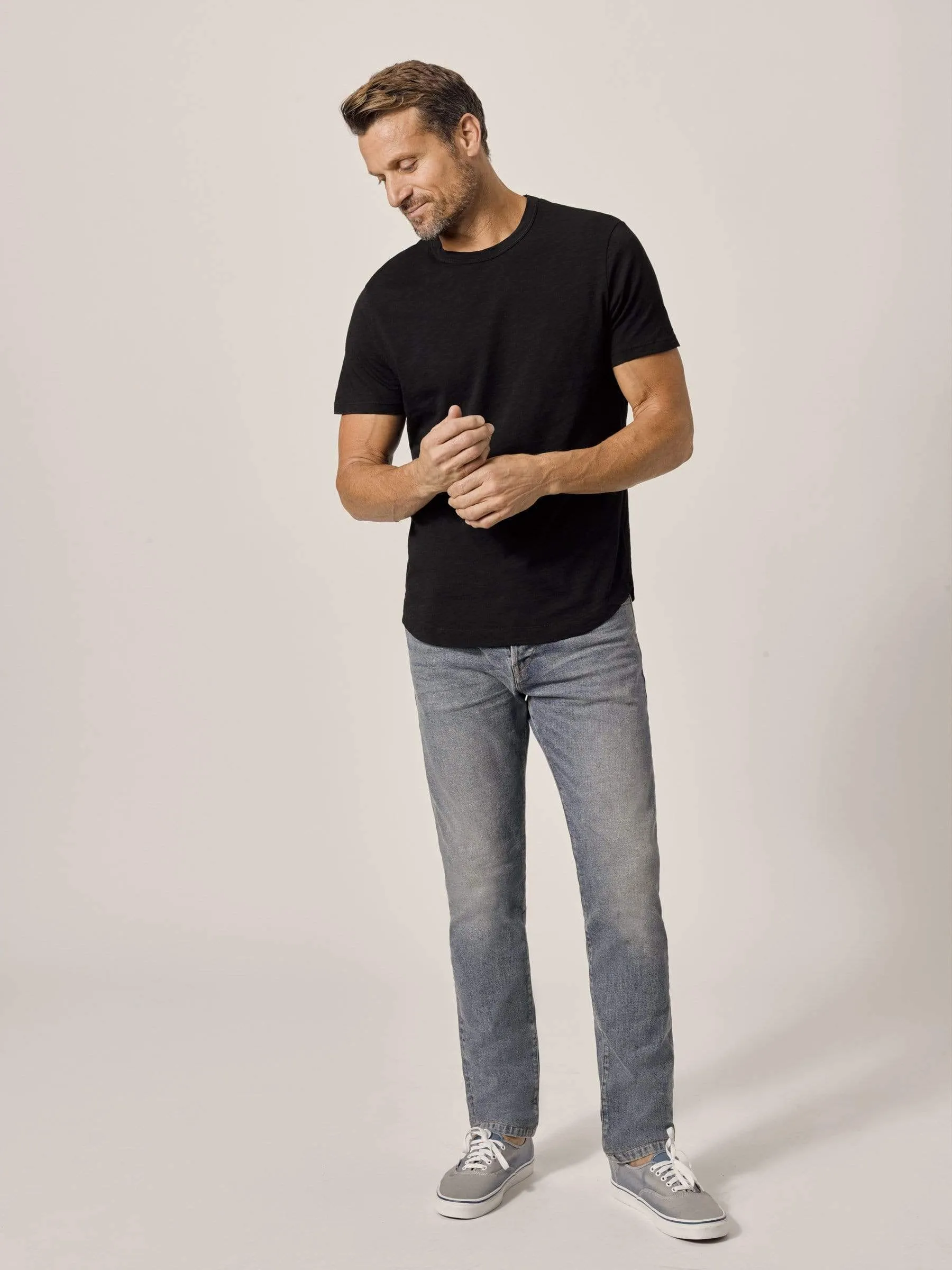 Black Slub Curved Hem Tee