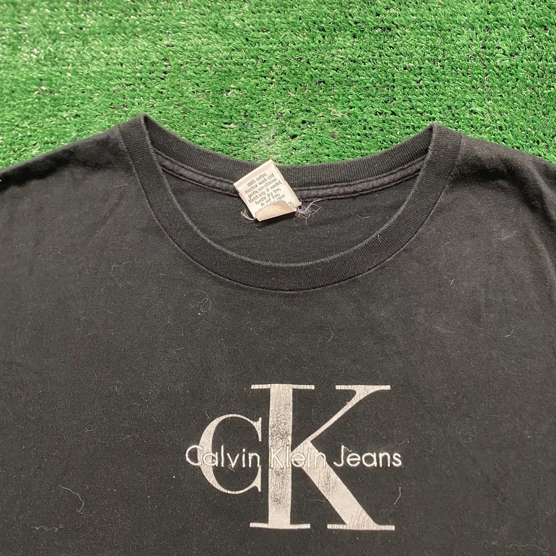 Calvin Klein Basic Essential CK Vintage 90s T-Shirt
