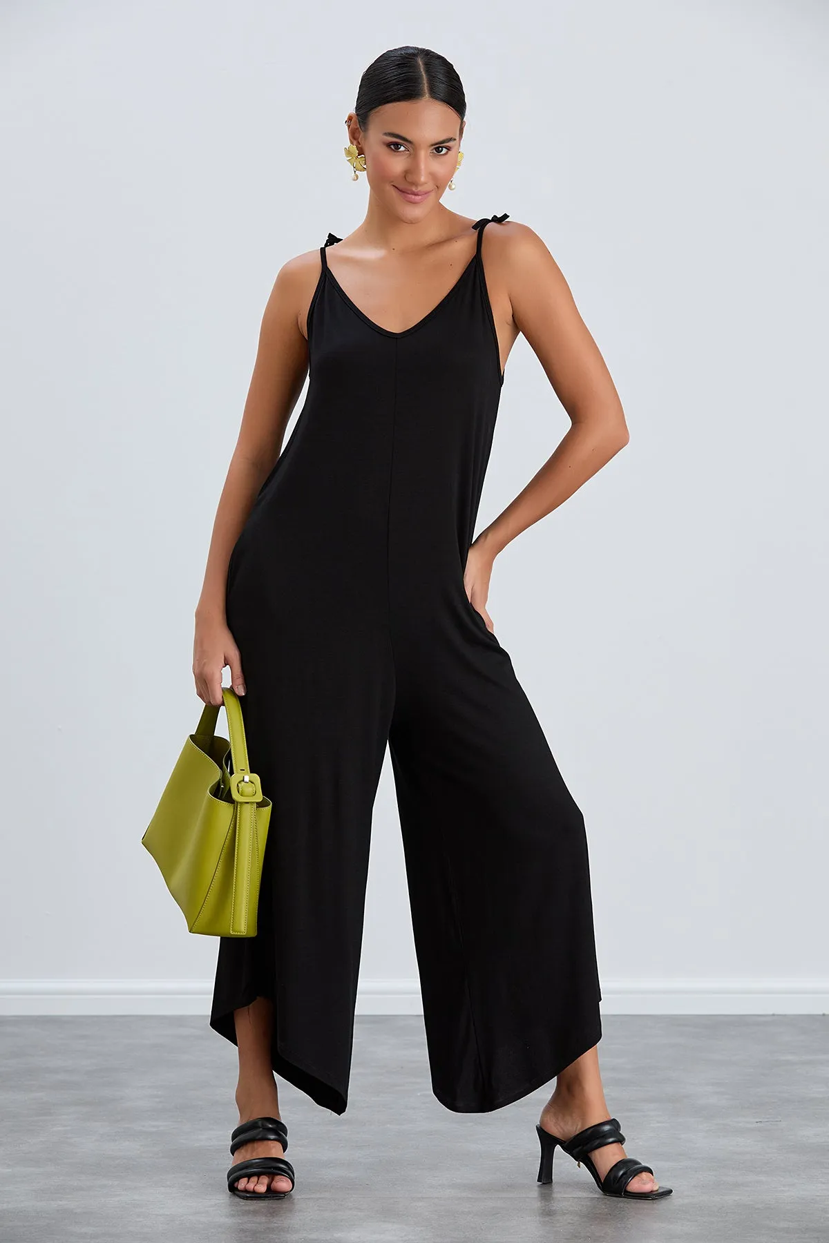 Cozy Loose fit Oversize Wide leg Jumpsuit in Black