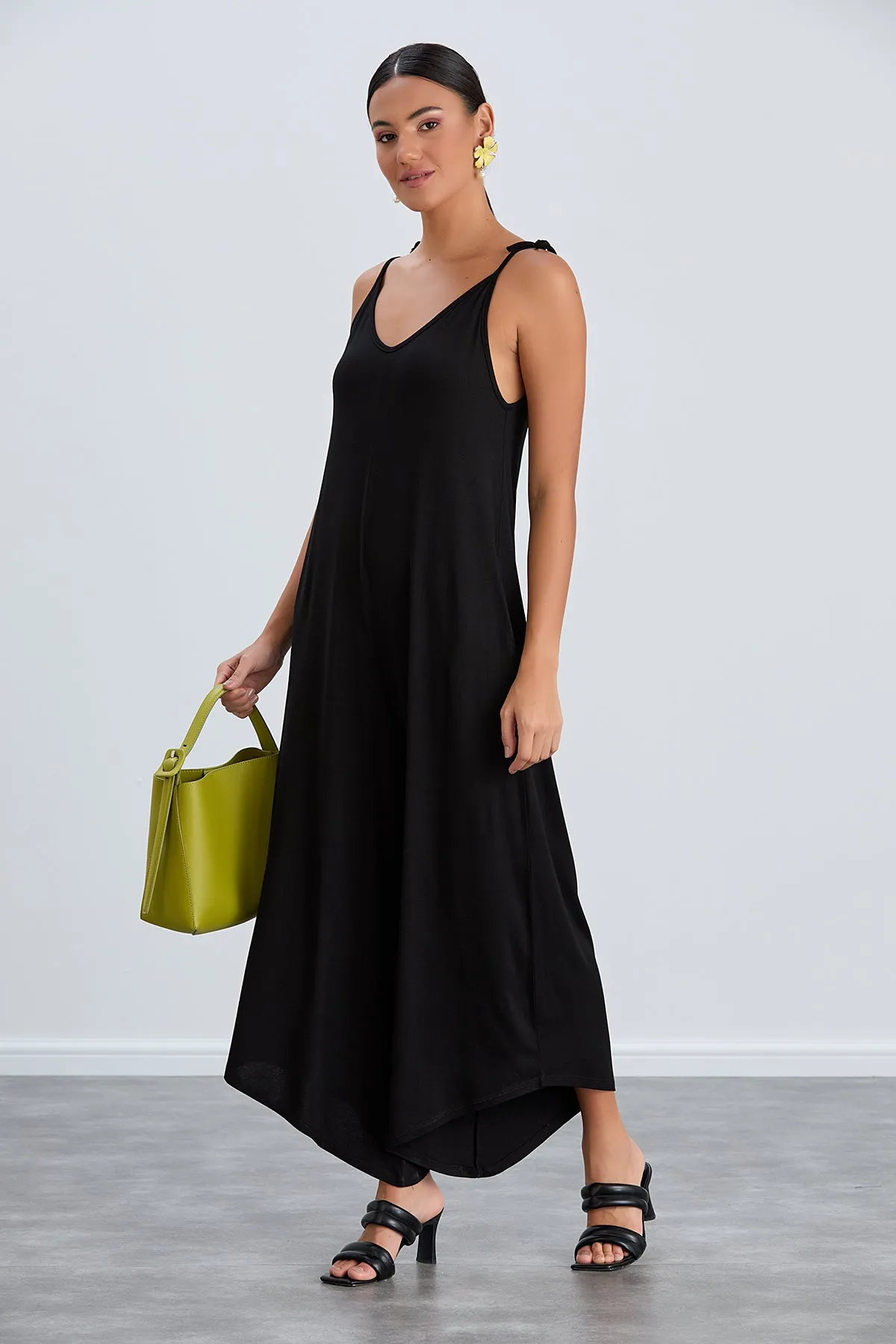 Cozy Loose fit Oversize Wide leg Jumpsuit in Black