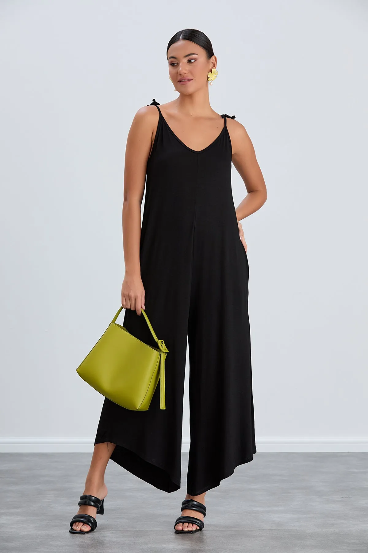 Cozy Loose fit Oversize Wide leg Jumpsuit in Black