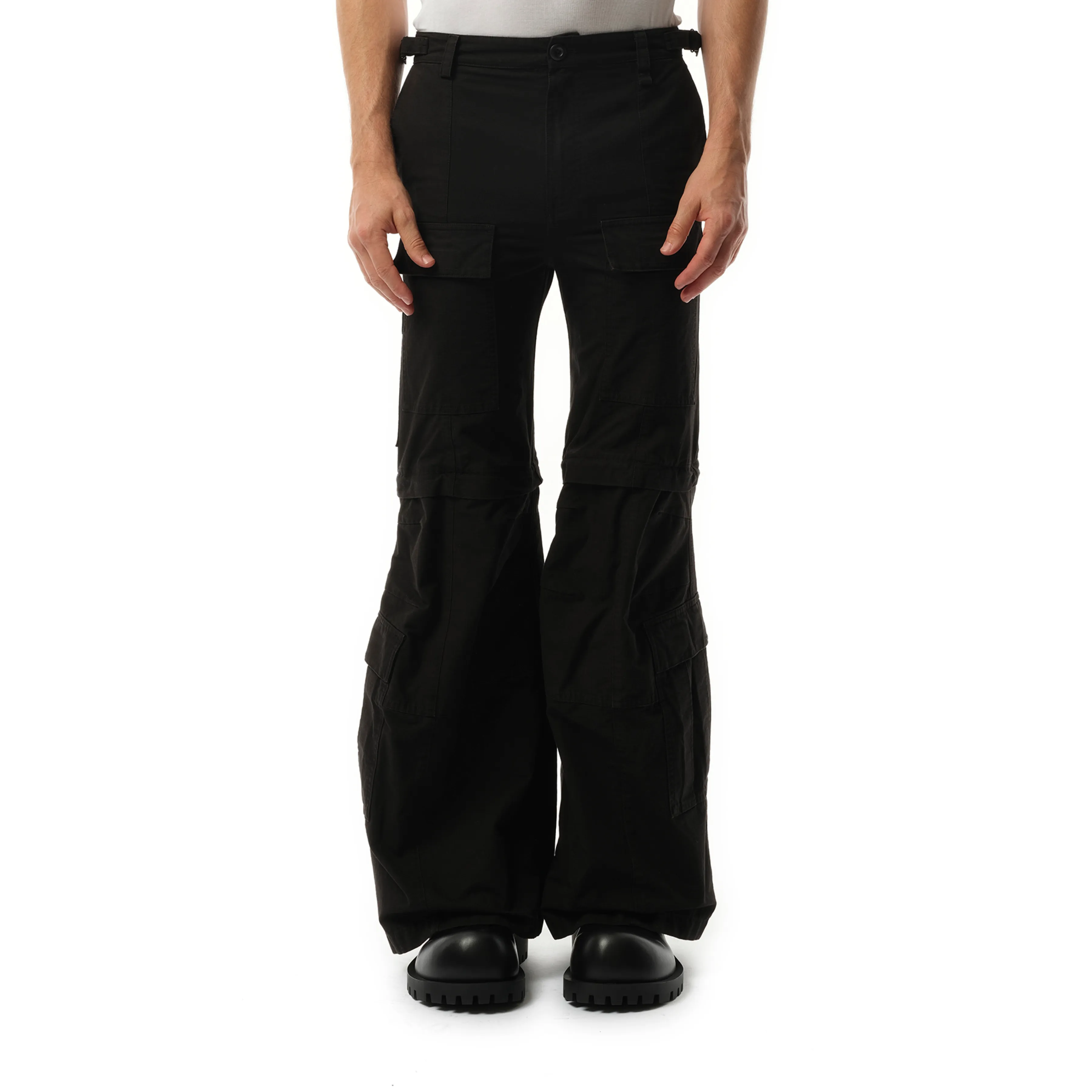 Flared Cargo Pants in Black