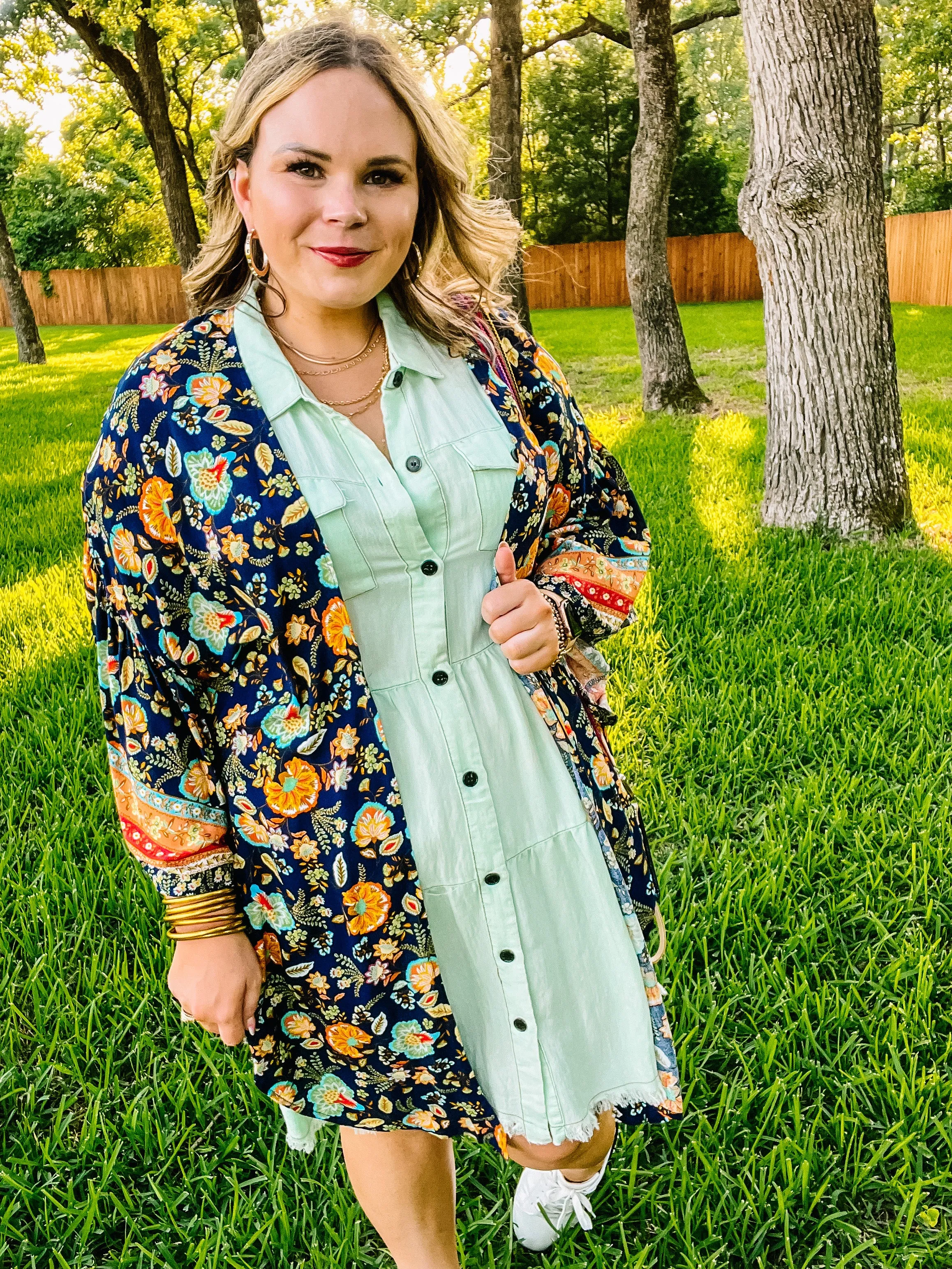 Hard To Leave Side Slit Floral Kimono in Navy Blue