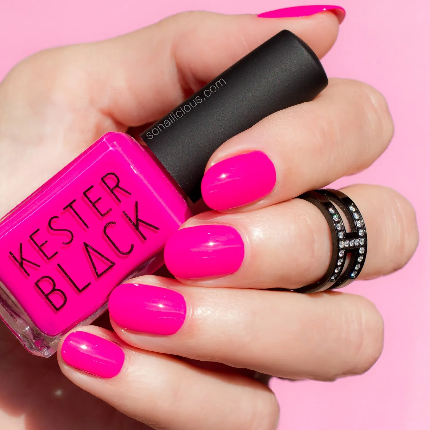 KESTER BLACK Barbie