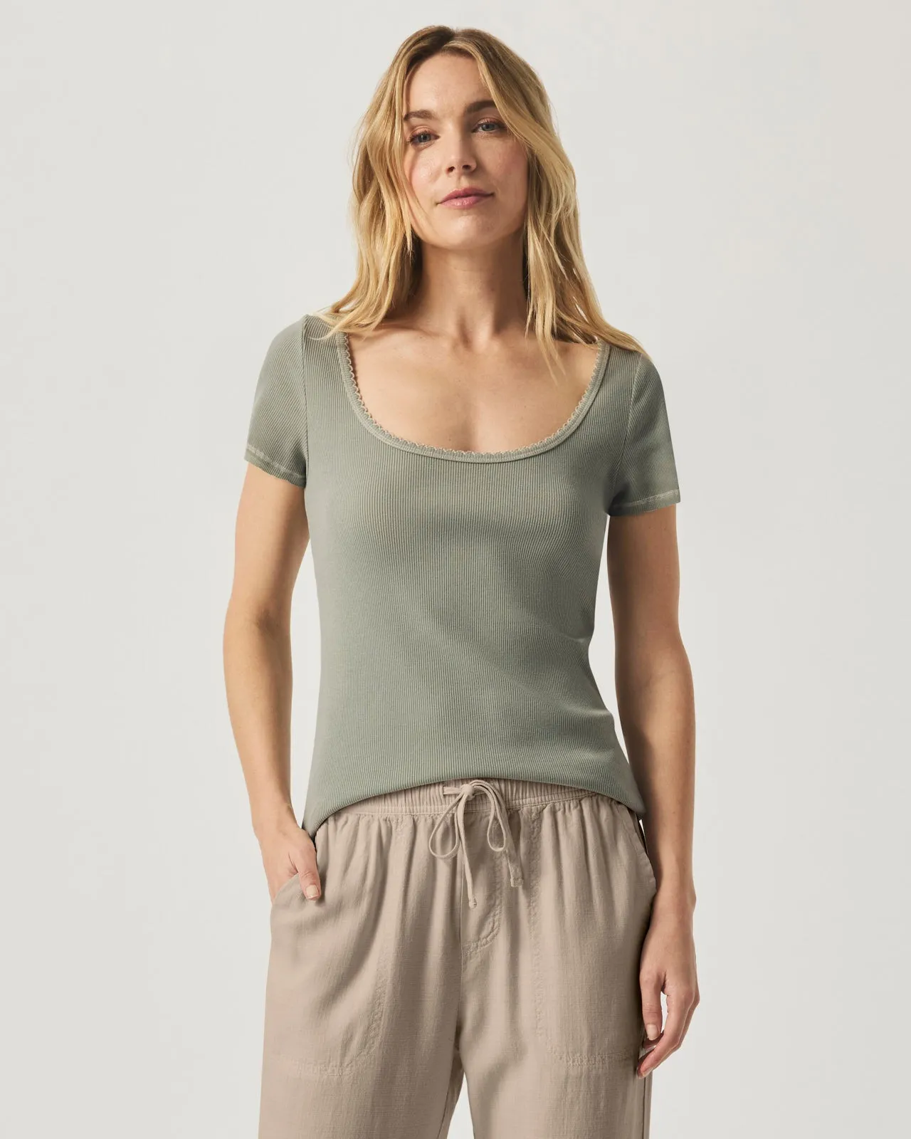 Posie Scoop Neck Short Sleeve Tee