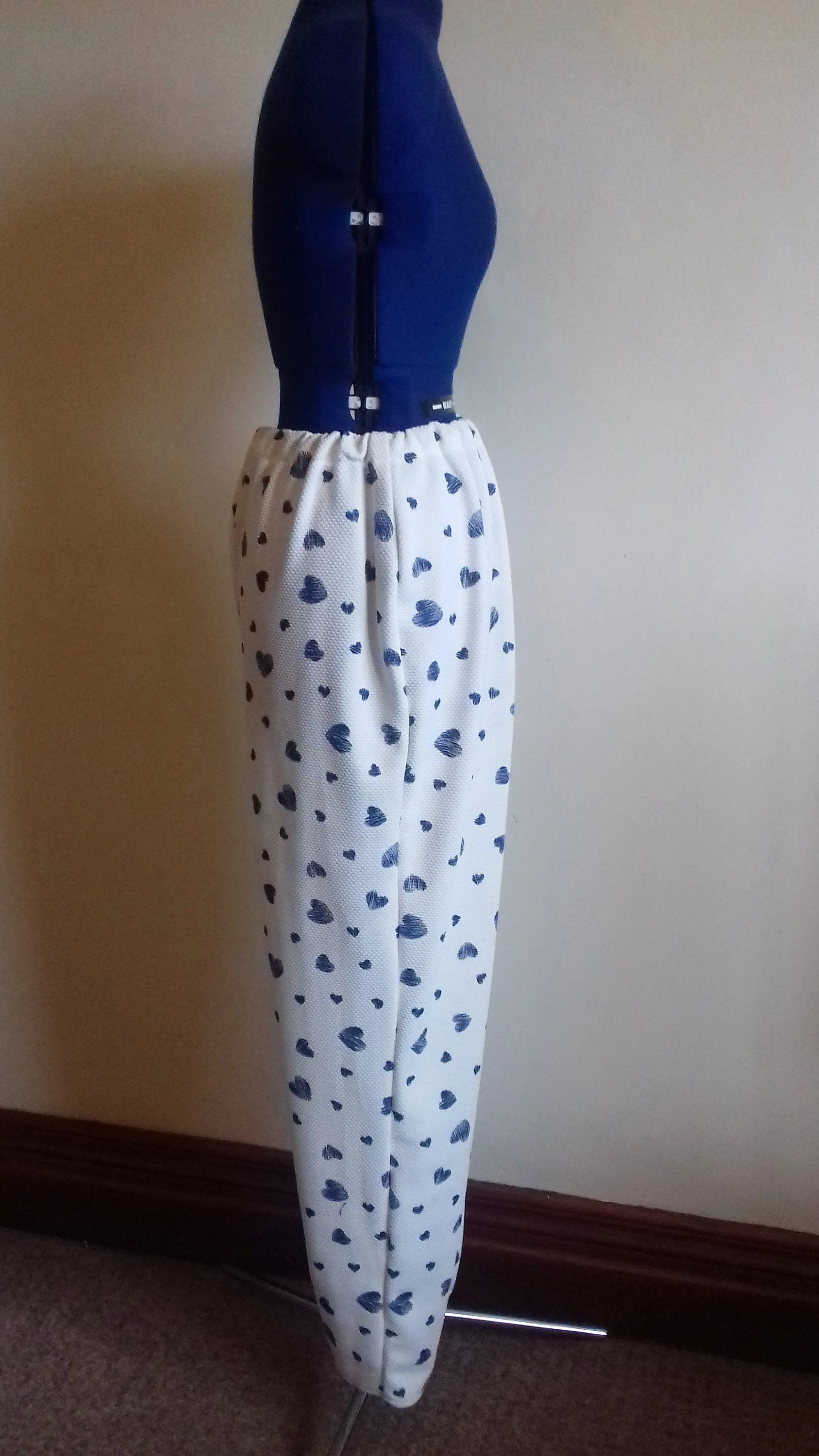 White Blue Heart Pattern Trousers UK14