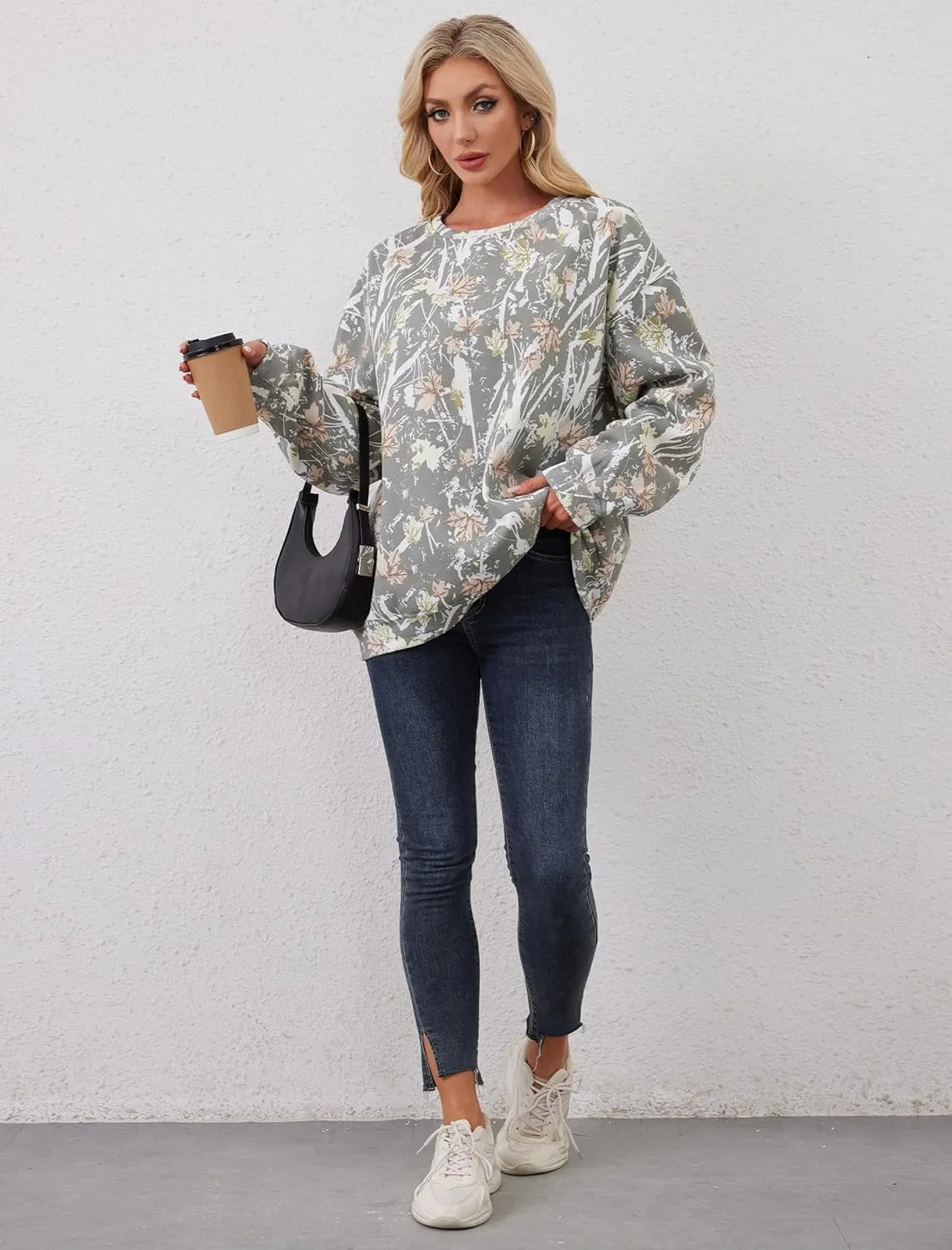 Womens Camo Sweatshirt Maple Leaf Print Oversized Camo Crewneck Sweatshirt Fleece Pullover Hoodies Long Sleeve
